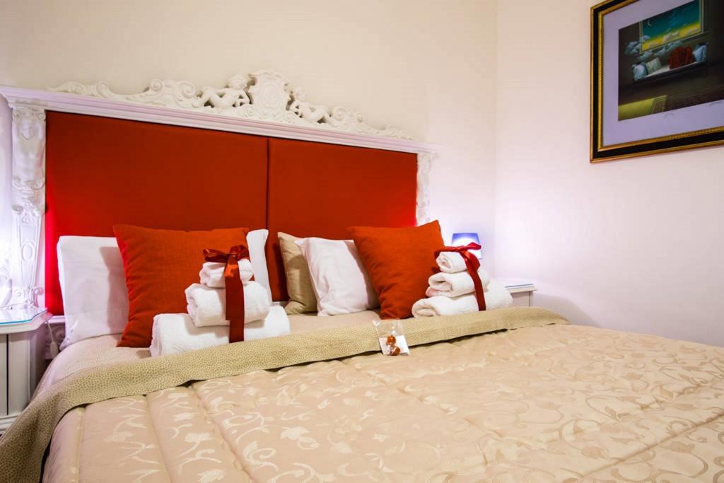 Excellence, Free Parking, 3 Minutes Walking From Sassi Appartement Matera Buitenkant foto