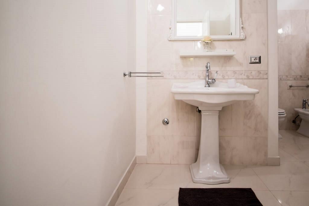 Excellence, Free Parking, 3 Minutes Walking From Sassi Appartement Matera Kamer foto